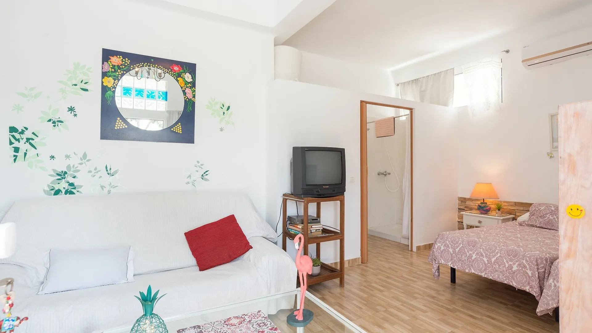 Villa Miraflores Del Palo マラガ